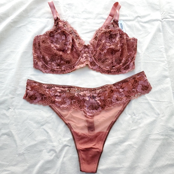 Adore Me Other - NWT Adore Me bra & panty set Cynthia Unlined Plus 40G bra/ 2x thong brown lace